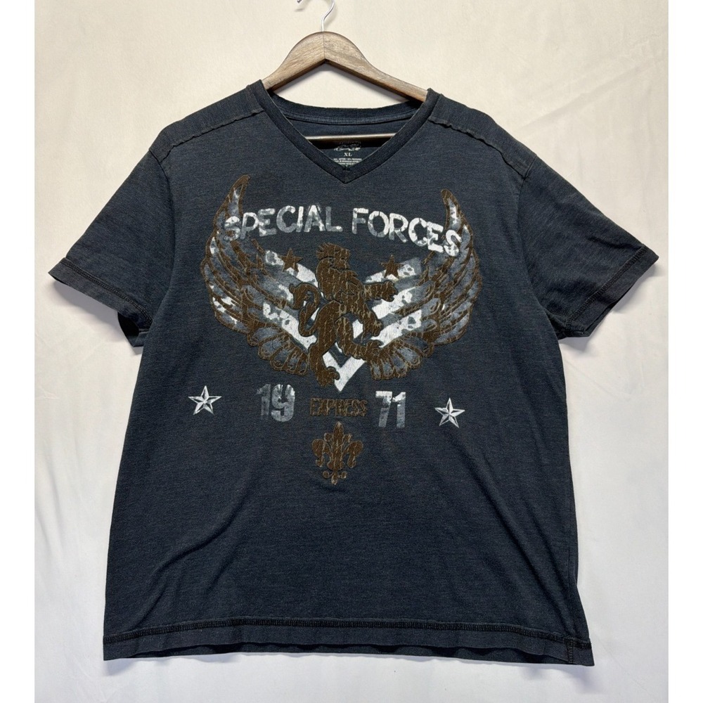 Cremieux T Shirt Mens XL Charcoal Gray Graphic Print Special Forces 1971 V Neck
